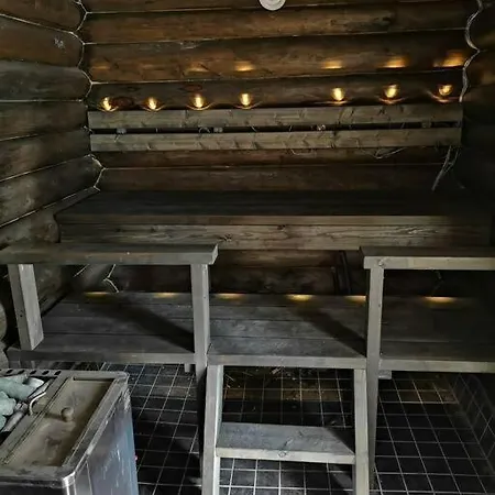 Шале By The Muonio River For 6 Person *
